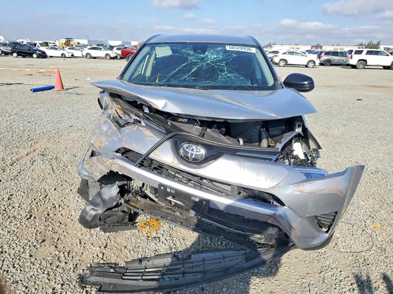 2018 Toyota Rav4 Le - zdjęcie 6