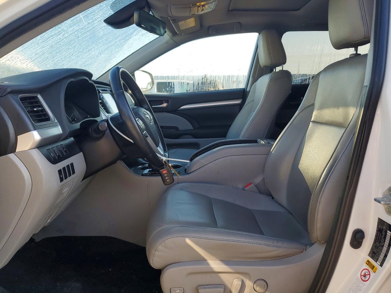 2019 Toyota Highlander Xle - zdjęcie 7