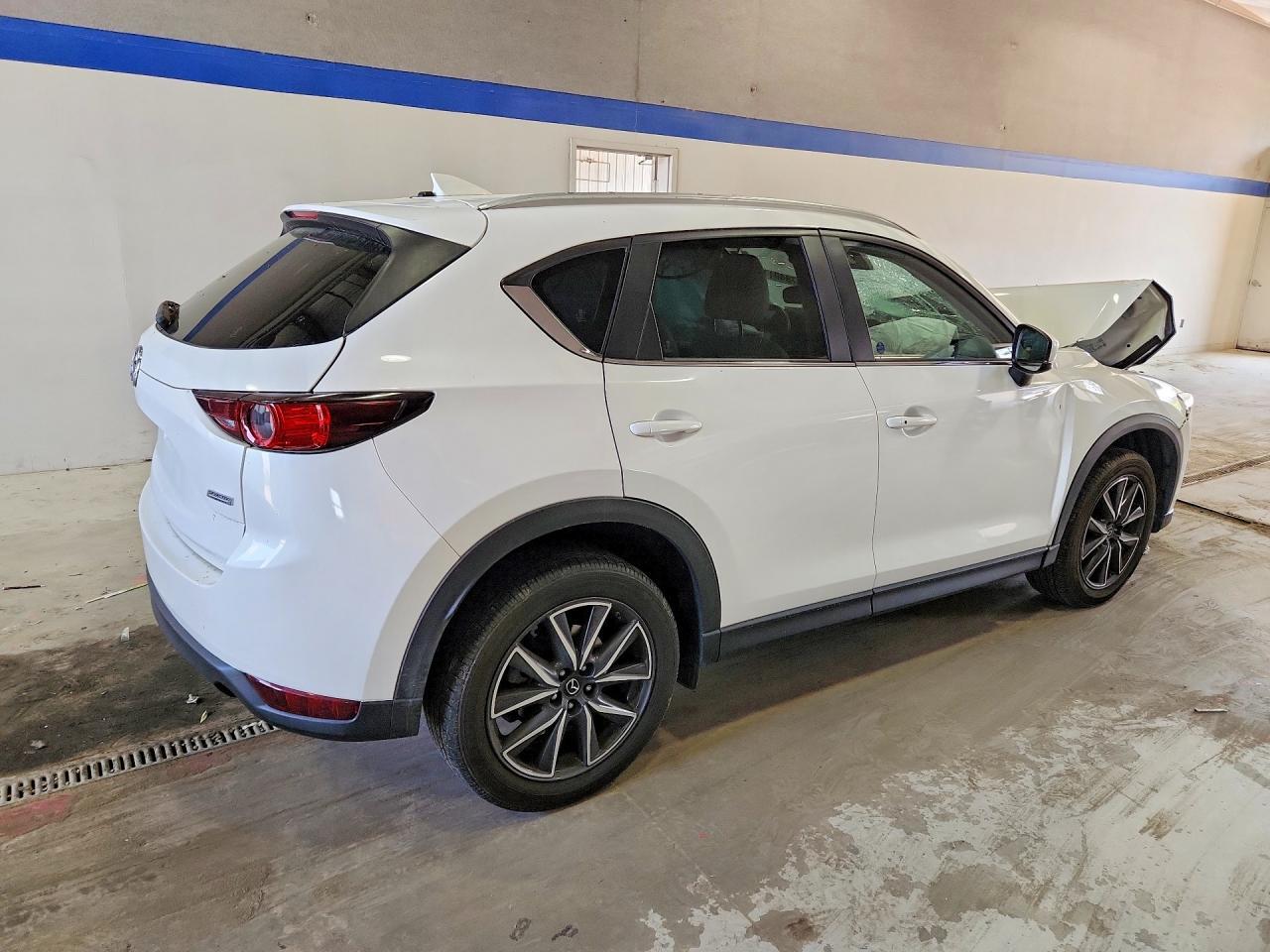 2018 Mazda Cx-5 Touring - zdjęcie 3