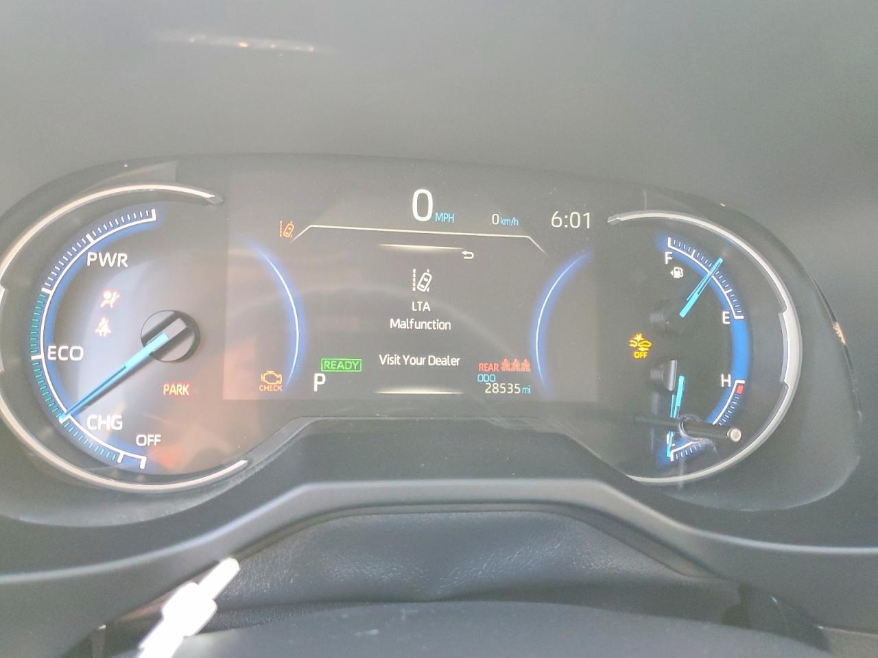 2025 Toyota Rav4 Hybrid Le - zdjęcie 9