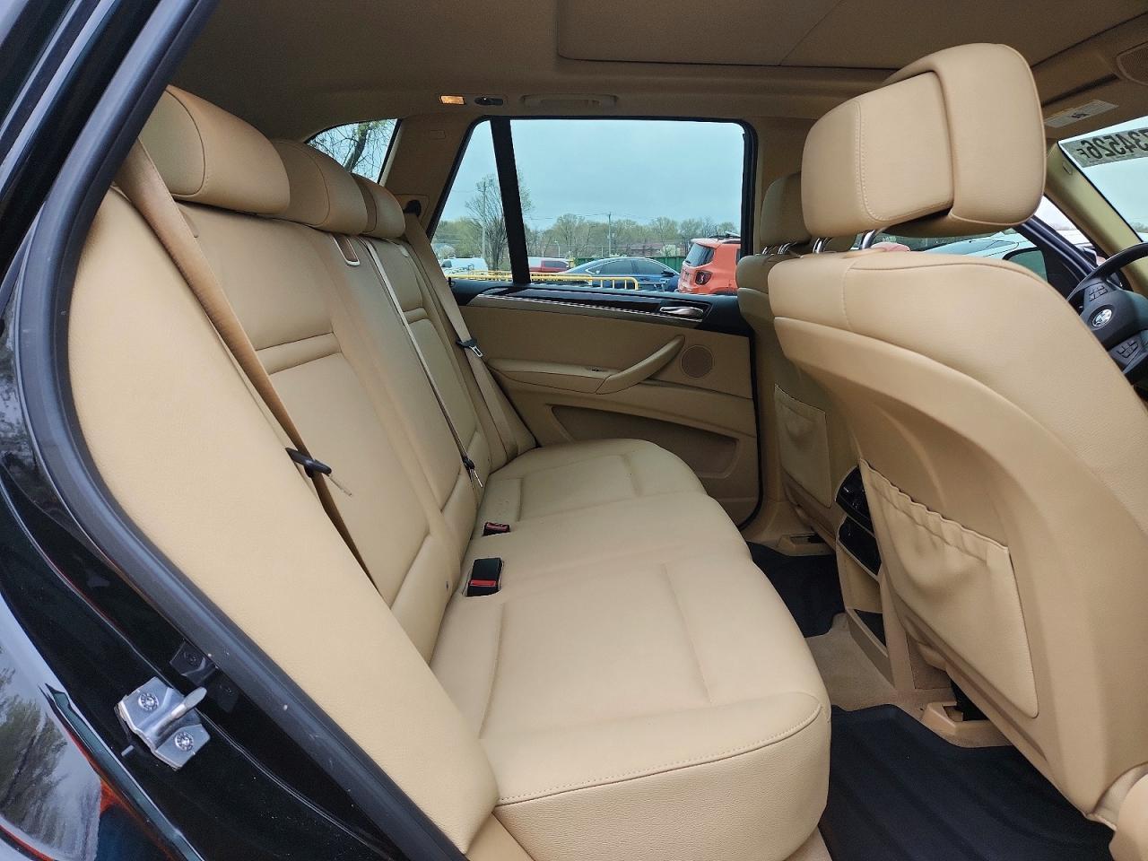 2013 BMW X5 xDrive35I - zdjęcie 11