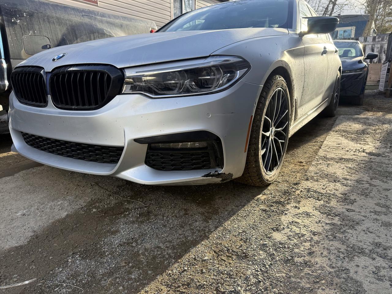 2020 BMW 530 Xi - zdjęcie 5