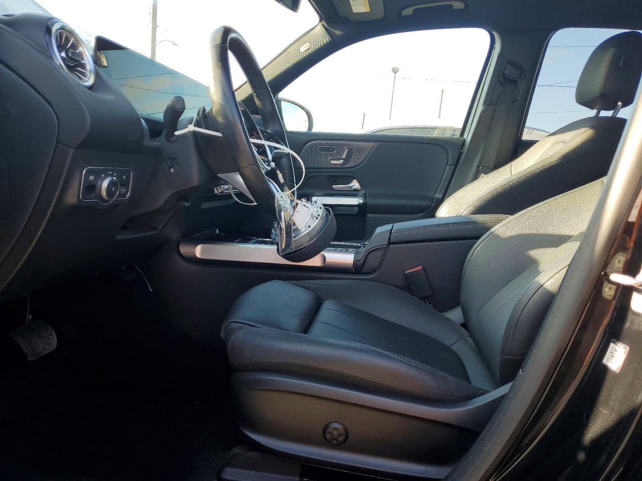 2024 Mercedes-Benz Eqb 300 4Matic - zdjęcie 7