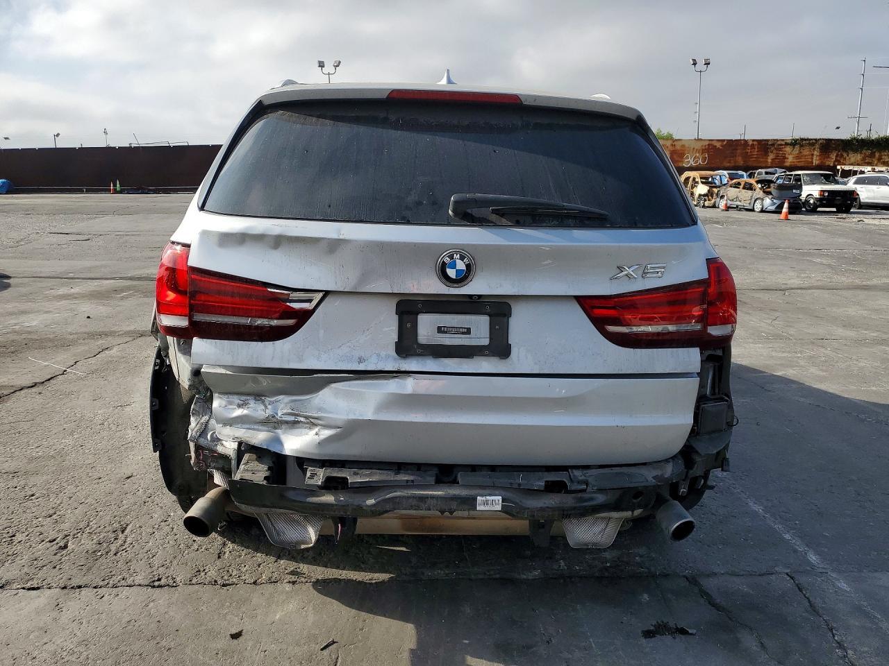 2017 BMW X5 xDrive35I - zdjęcie 6