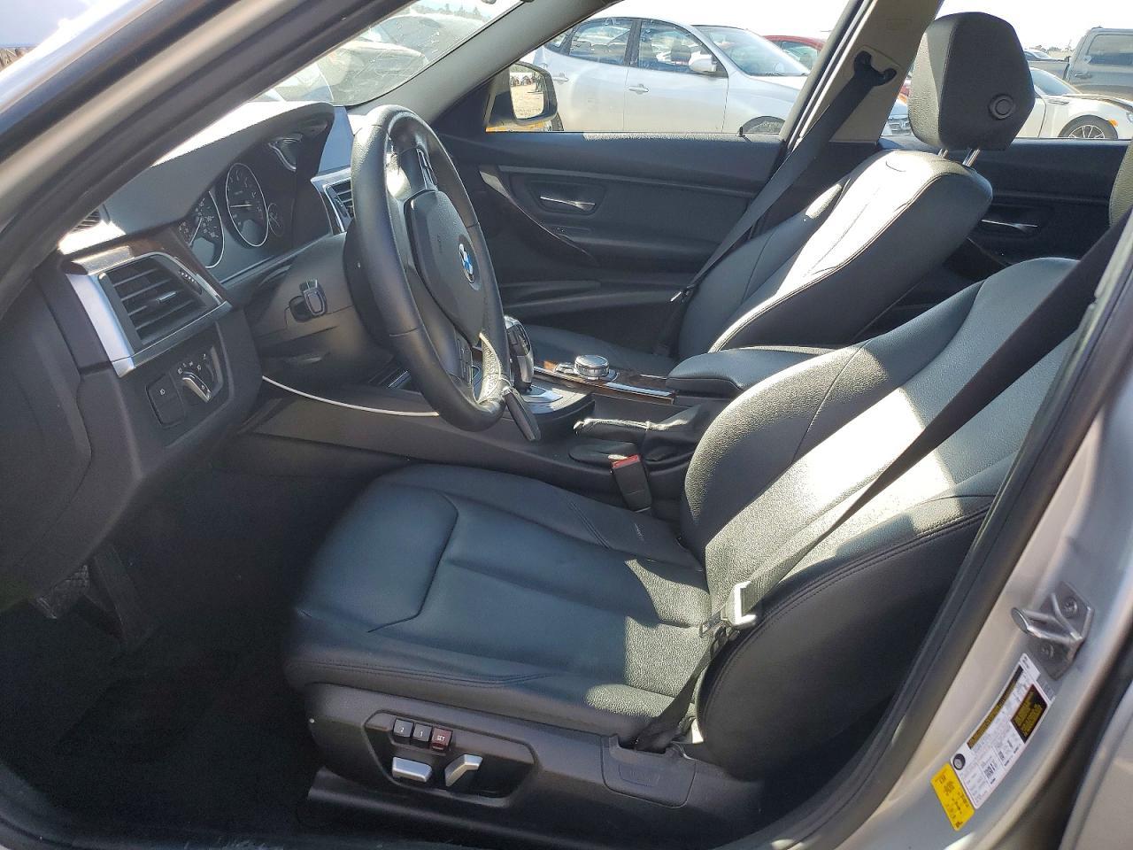 2017 BMW 320 I - zdjęcie 7