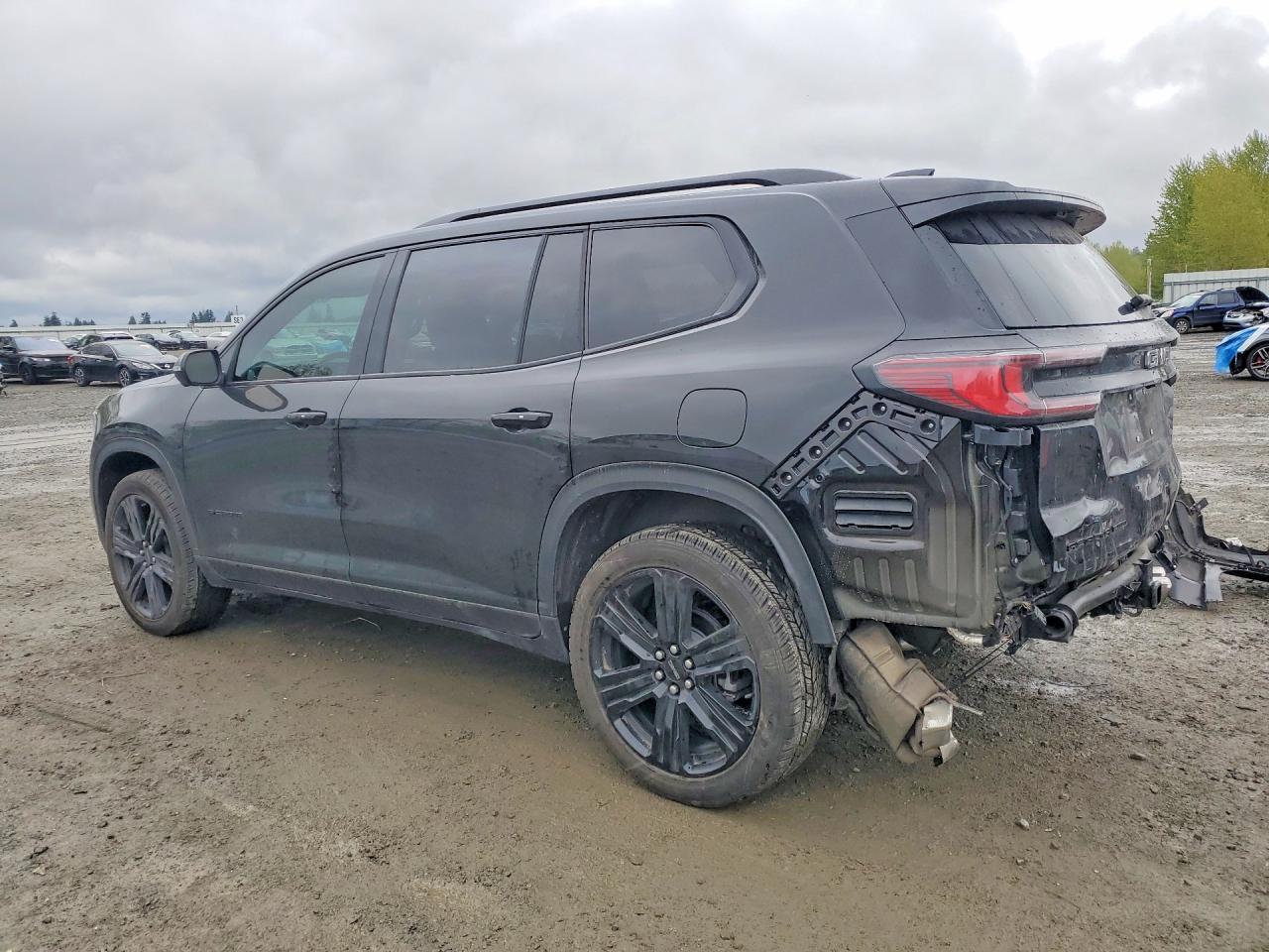 2026 GMC Acadia - zdjęcie 2