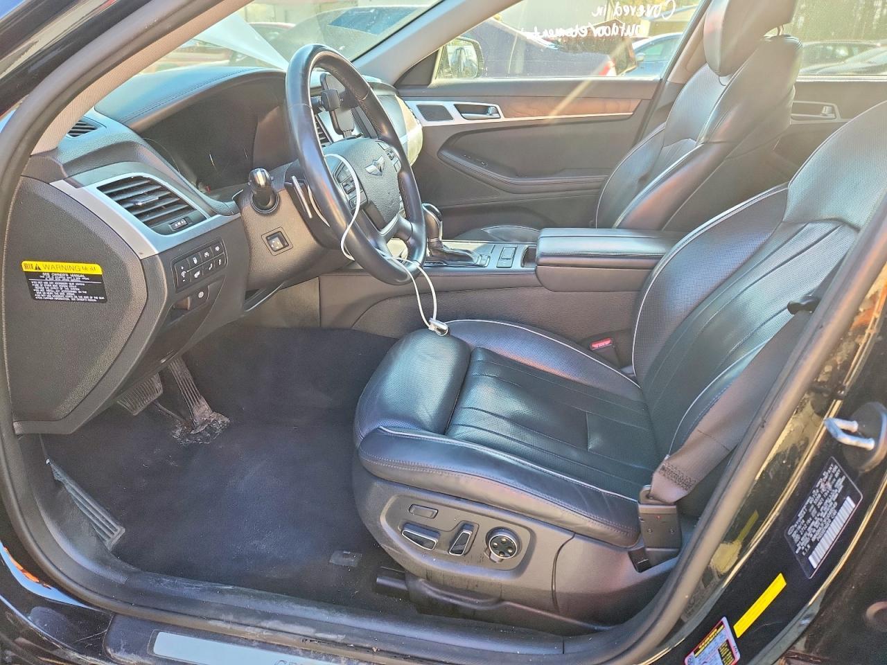 2015 Hyundai Genesis 5.0L - zdjęcie 7
