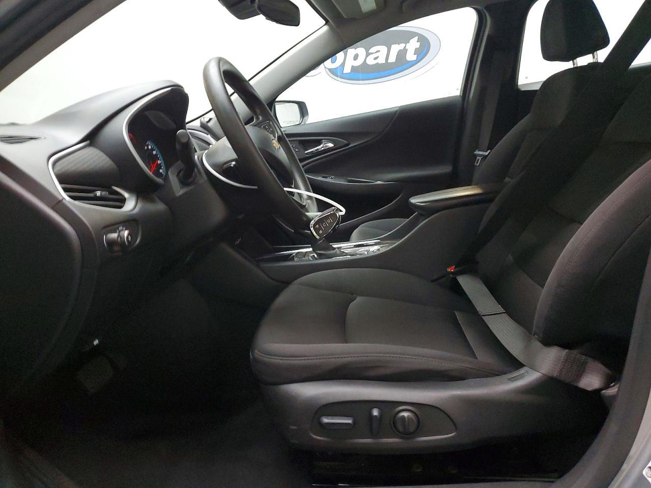 2024 Chevrolet Malibu Lt - zdjęcie 7