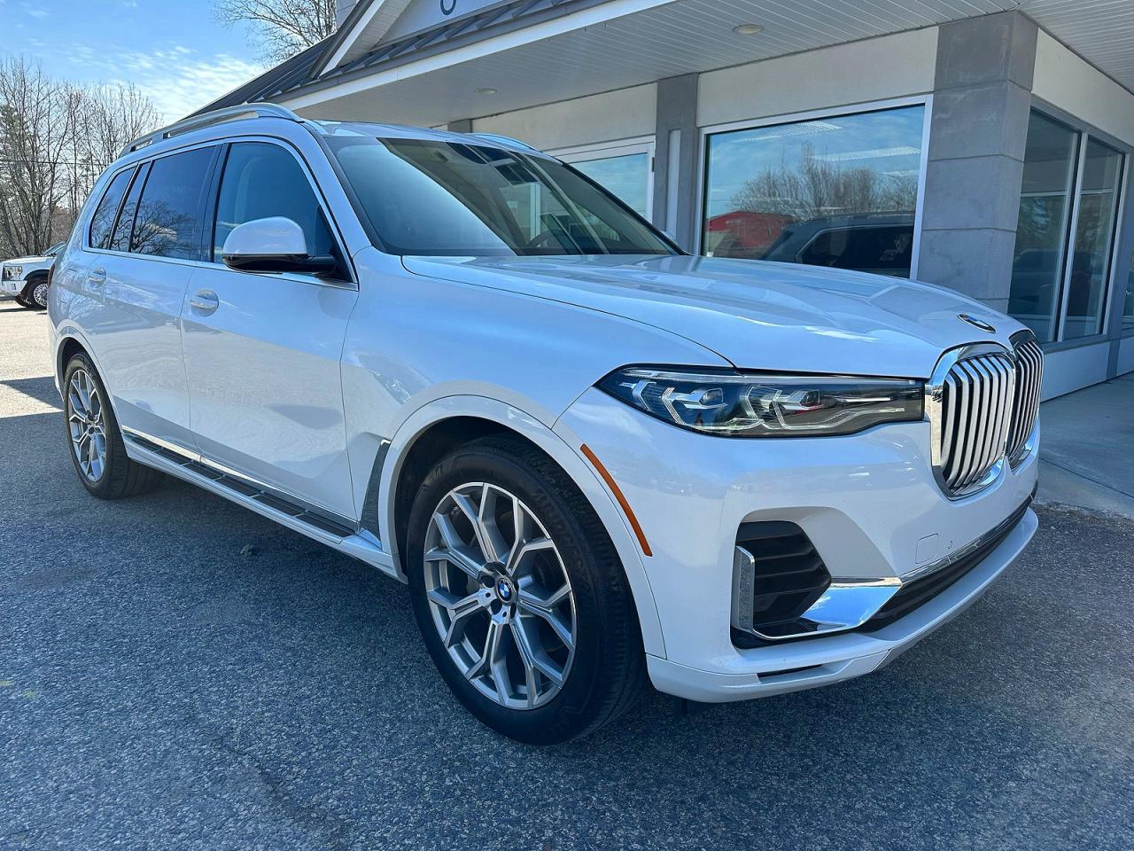 2019 BMW X7 xDrive40I - zdjęcie główne