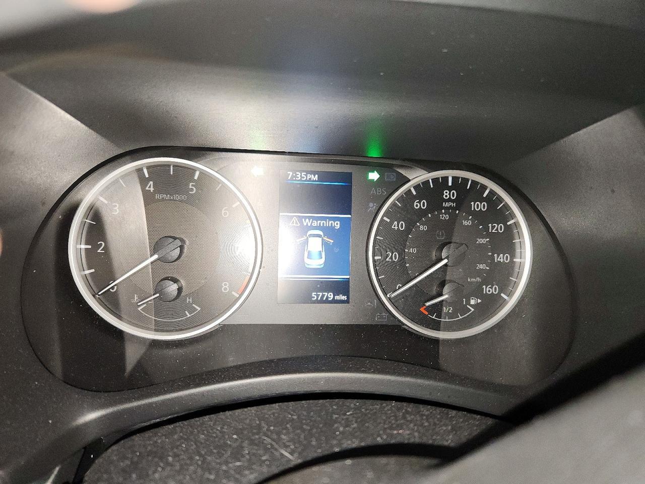 2025 Nissan Sentra S - zdjęcie 9