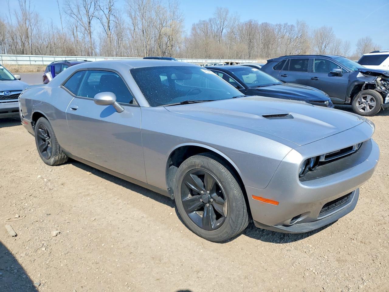 2018 Dodge Challenger Sxt - zdjęcie 4