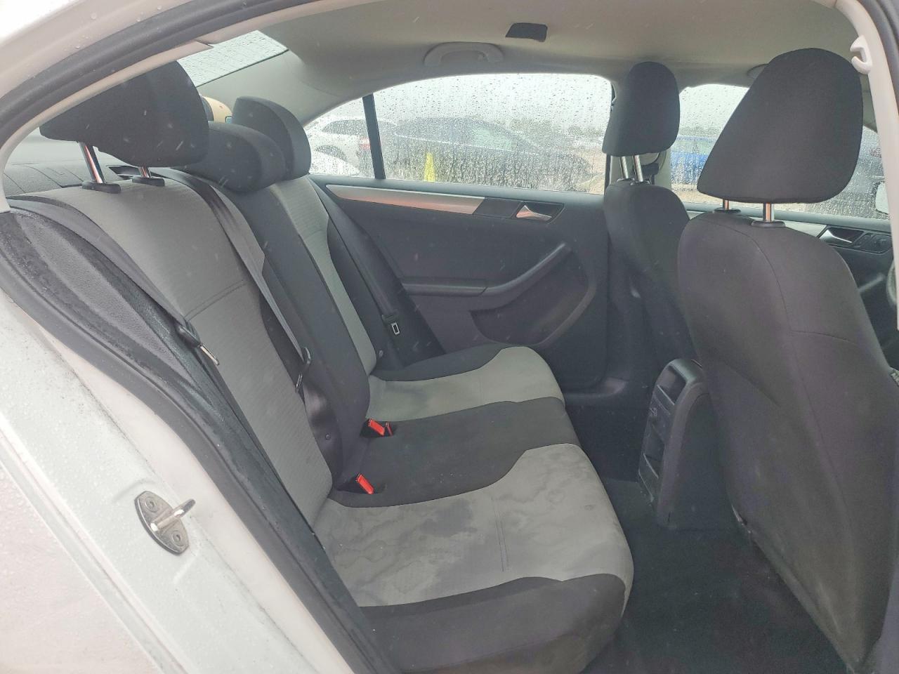2017 Volkswagen Jetta S - zdjęcie 10