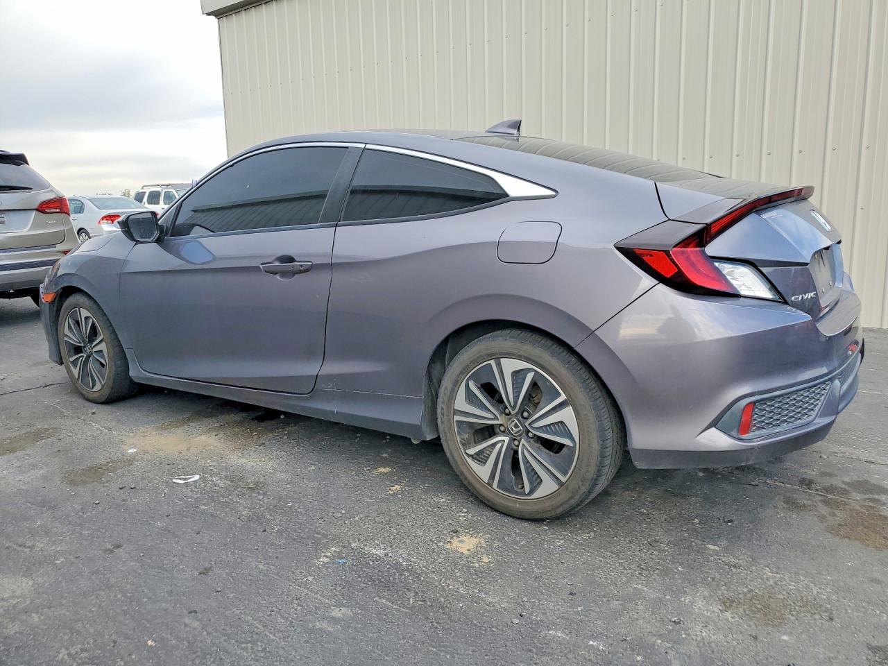 2018 Honda Civic Ex-Tl - zdjęcie 2
