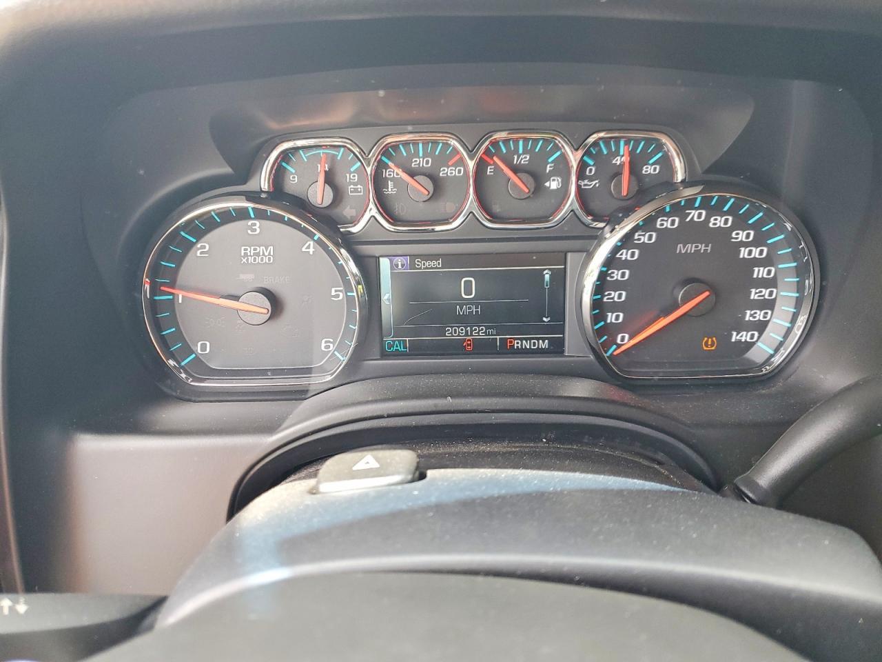 2016 Chevrolet Tahoe C1500 Ls - zdjęcie 9