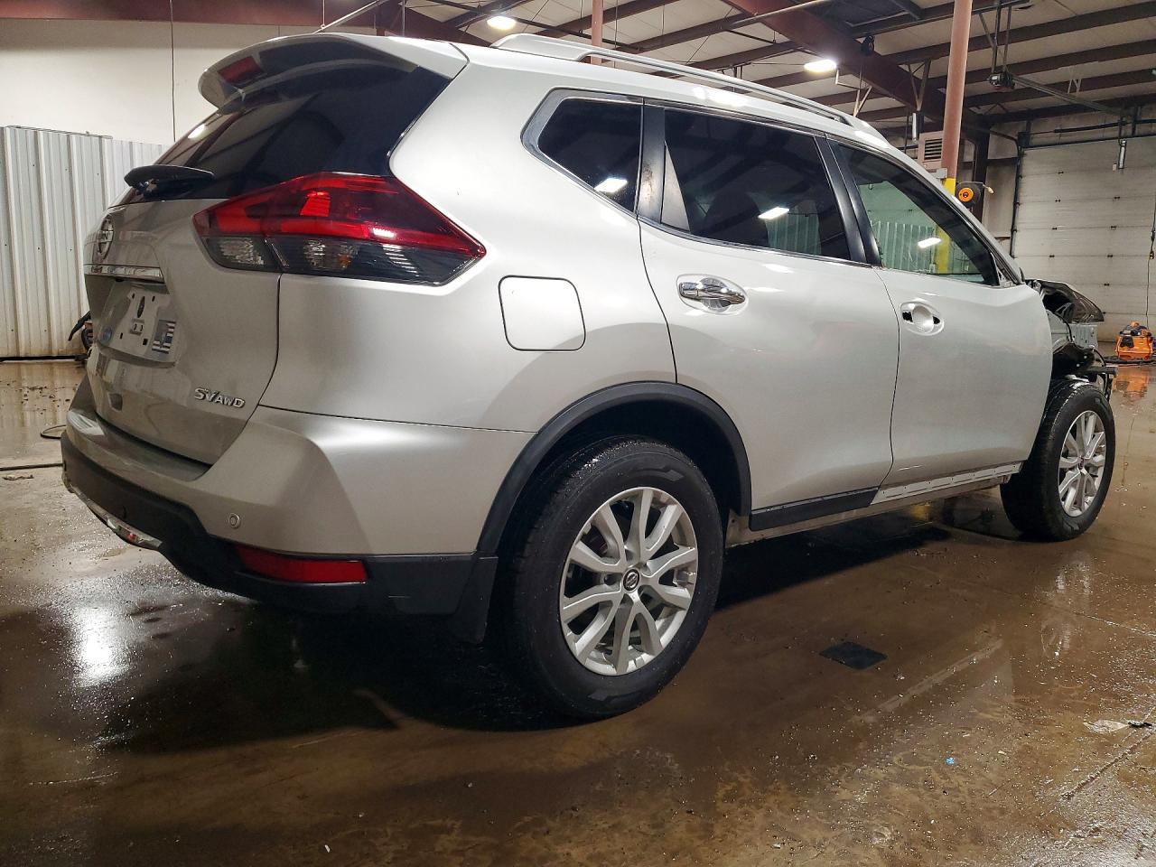 2019 Nissan Rogue Sv - zdjęcie 3