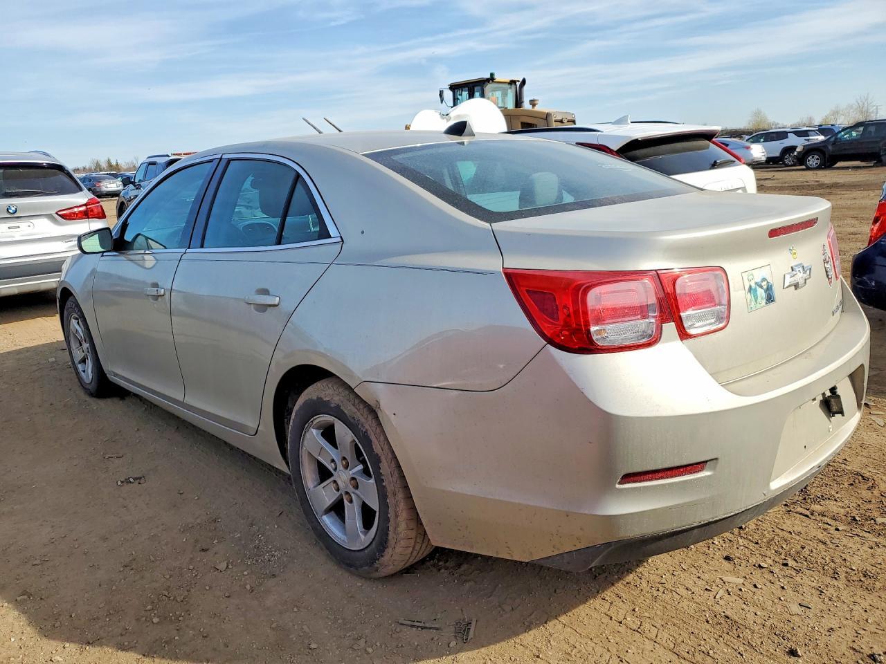 2014 Chevrolet Malibu Ls - zdjęcie 2