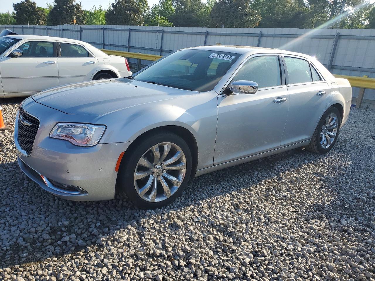 2019 Chrysler 300 Limited - zdjęcie główne