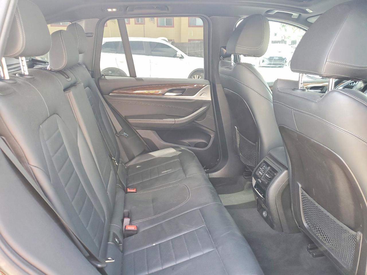 2019 BMW X3 xDrive30I - zdjęcie 11