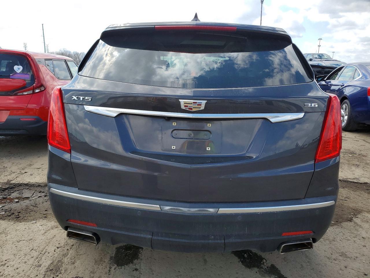 2017 Cadillac Xt5 Luxury - zdjęcie 6