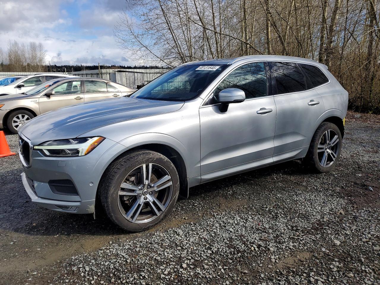 2018 Volvo Xc60 T6 Momentum - zdjęcie główne