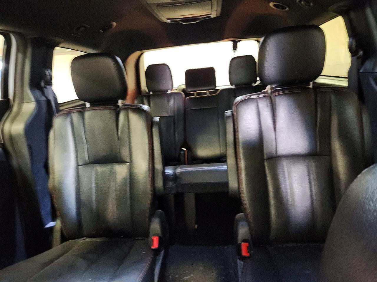 2016 Dodge Grand Caravan R - zdjęcie 10