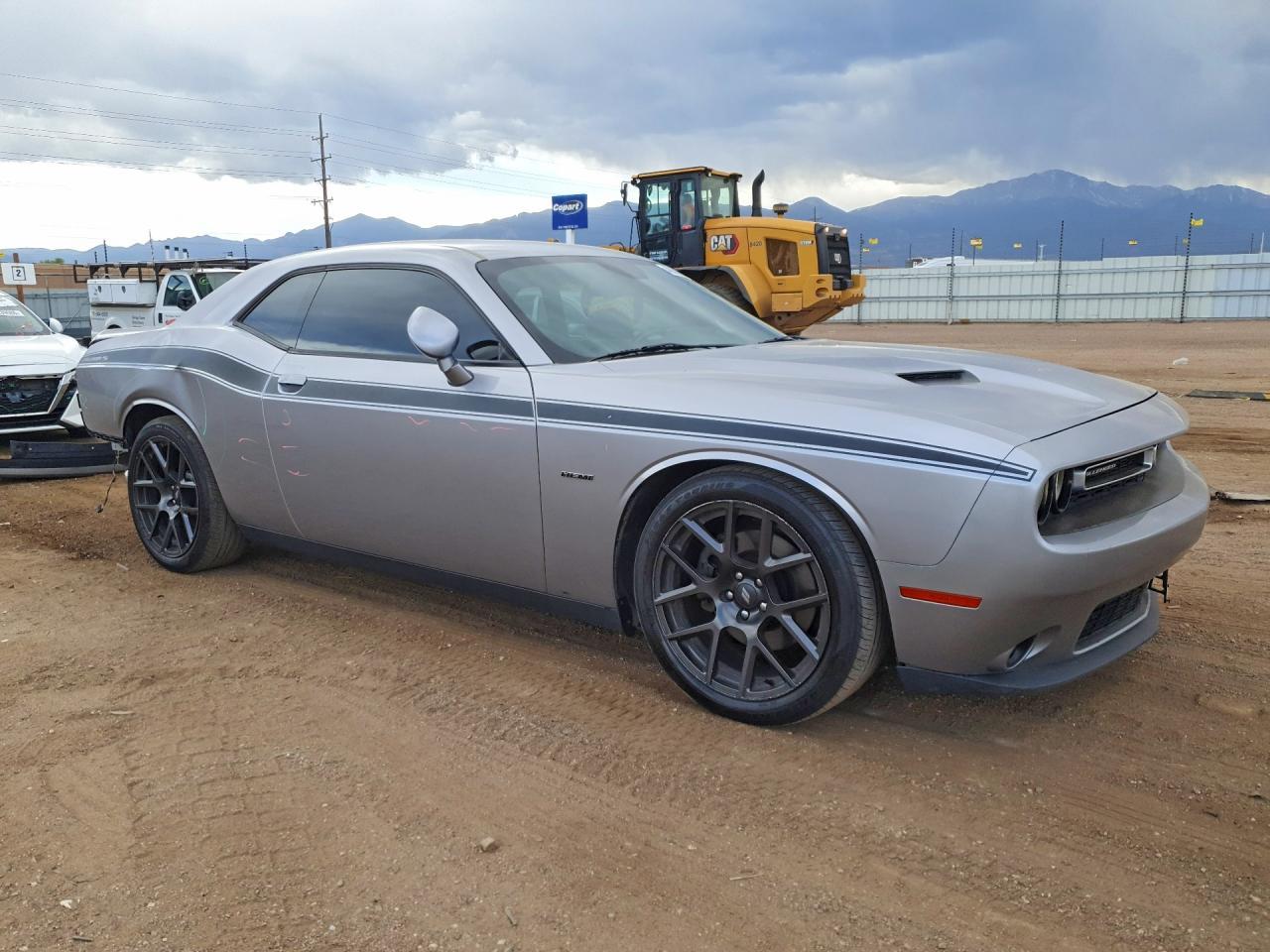 2016 Dodge Challenger R - zdjęcie 4