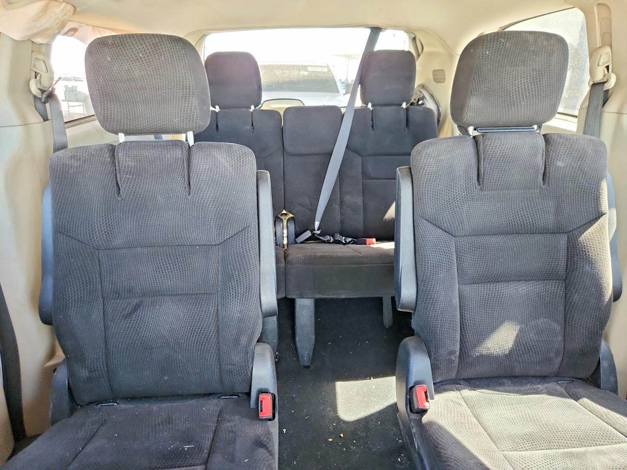 2014 Dodge Grand Caravan Sxt - zdjęcie 10