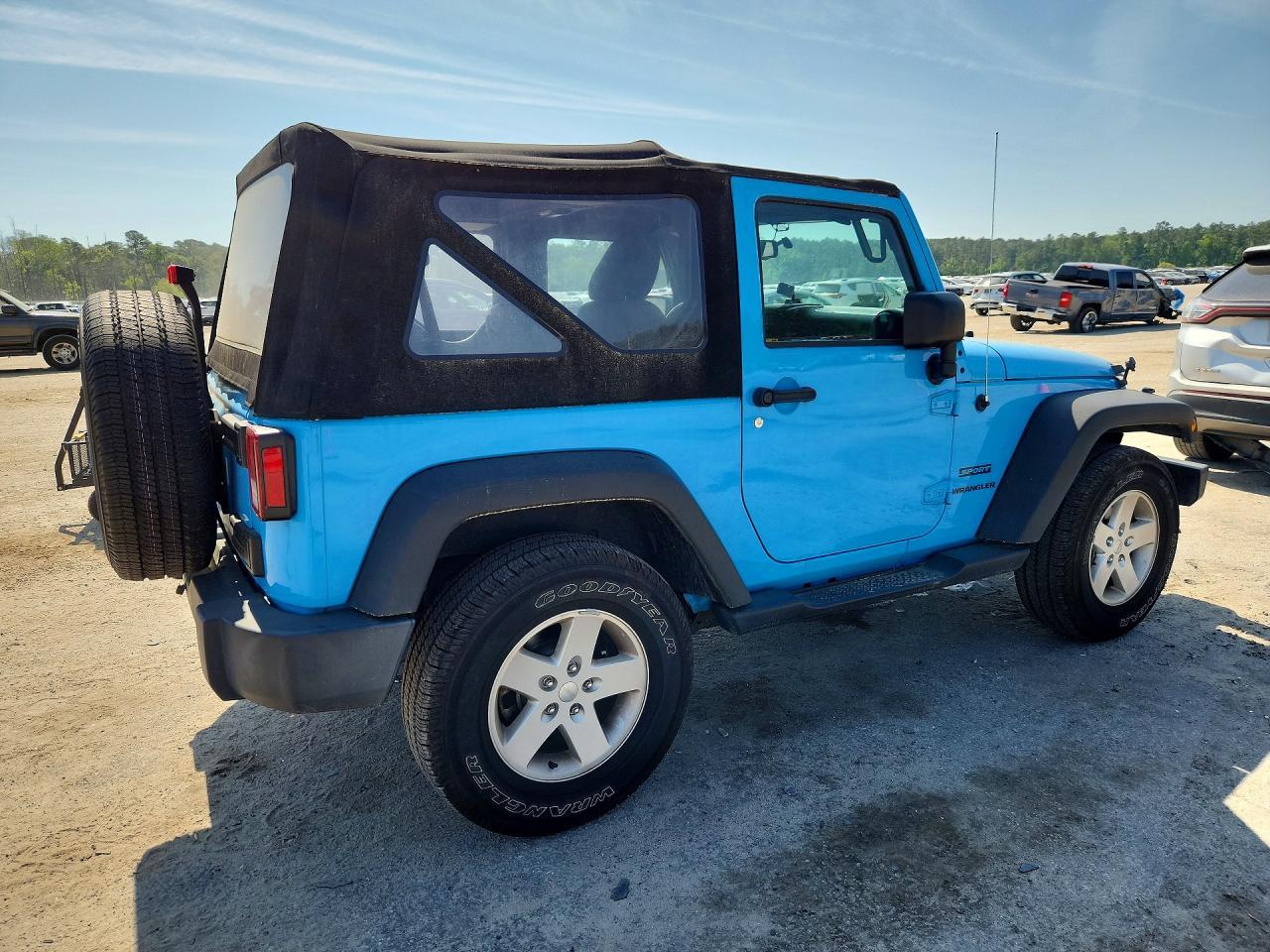 2017 Jeep Wrangler Sport - zdjęcie 3