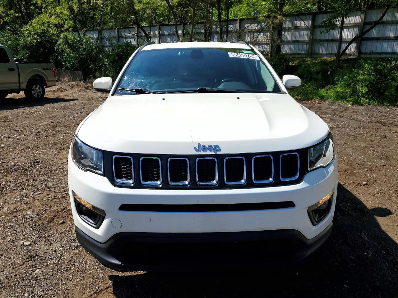 2021 Jeep Compass Latitude - zdjęcie 5