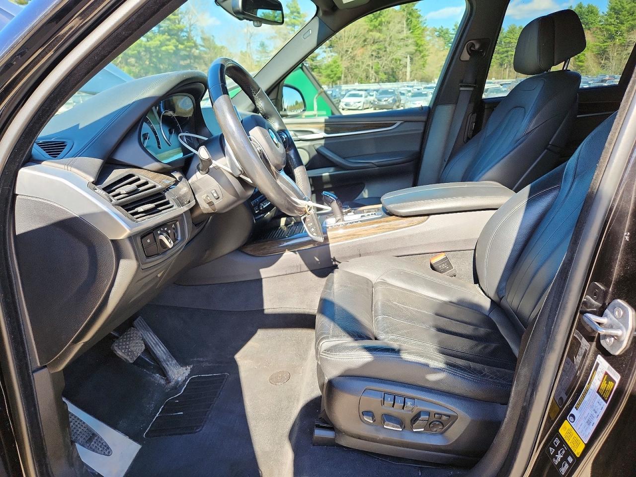 2015 BMW X5 xDrive50I - zdjęcie 7