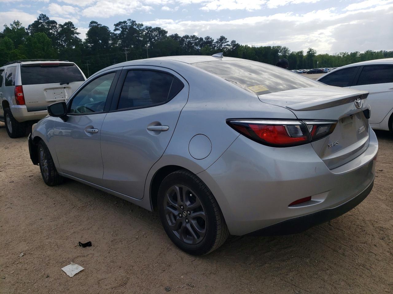2019 Toyota Yaris - zdjęcie 2