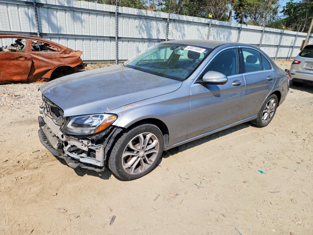 2015 Mercedes-Benz C 300 4Matic - zdjęcie główne