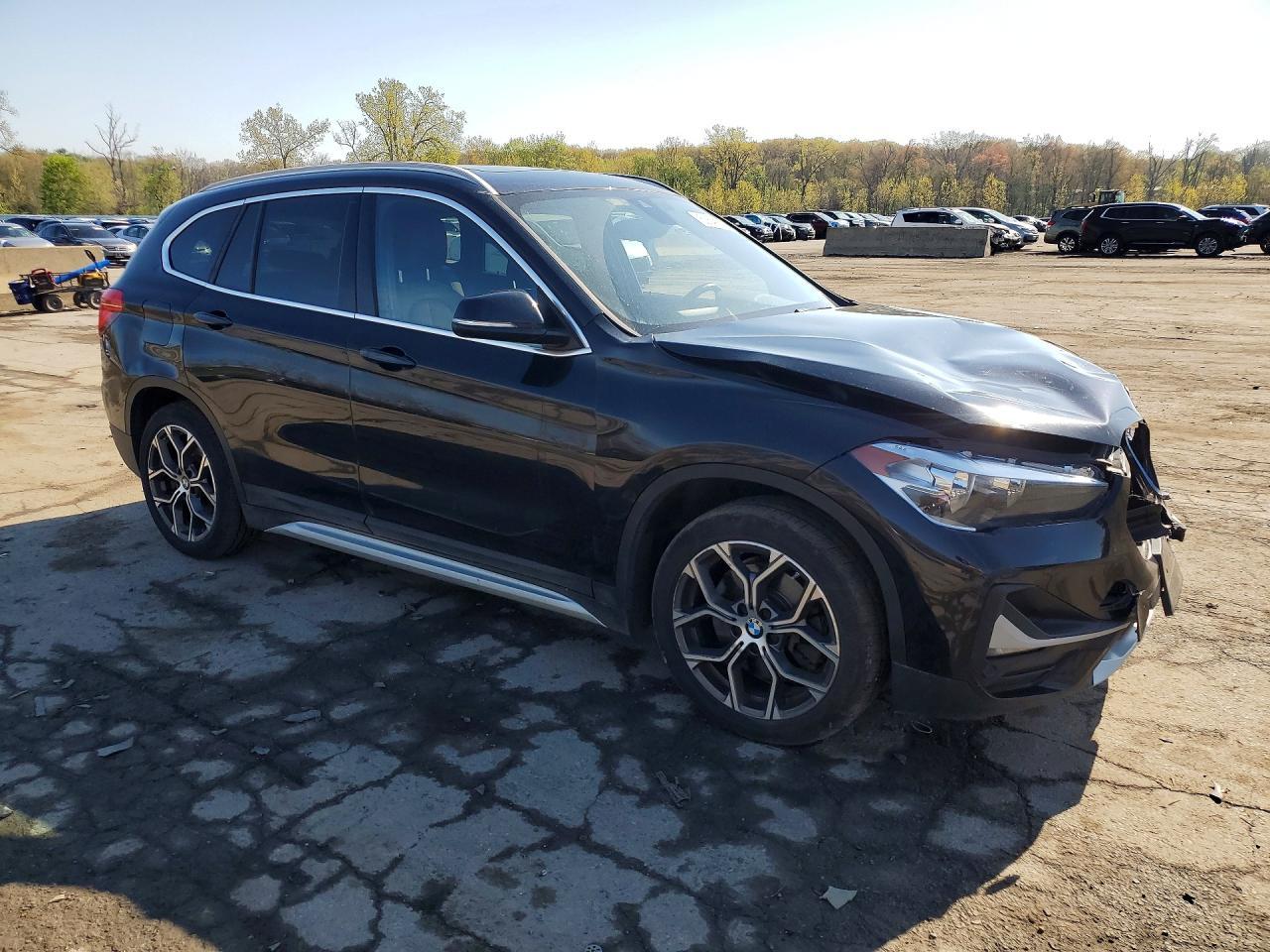 2020 BMW X1 xDrive28I - zdjęcie 4