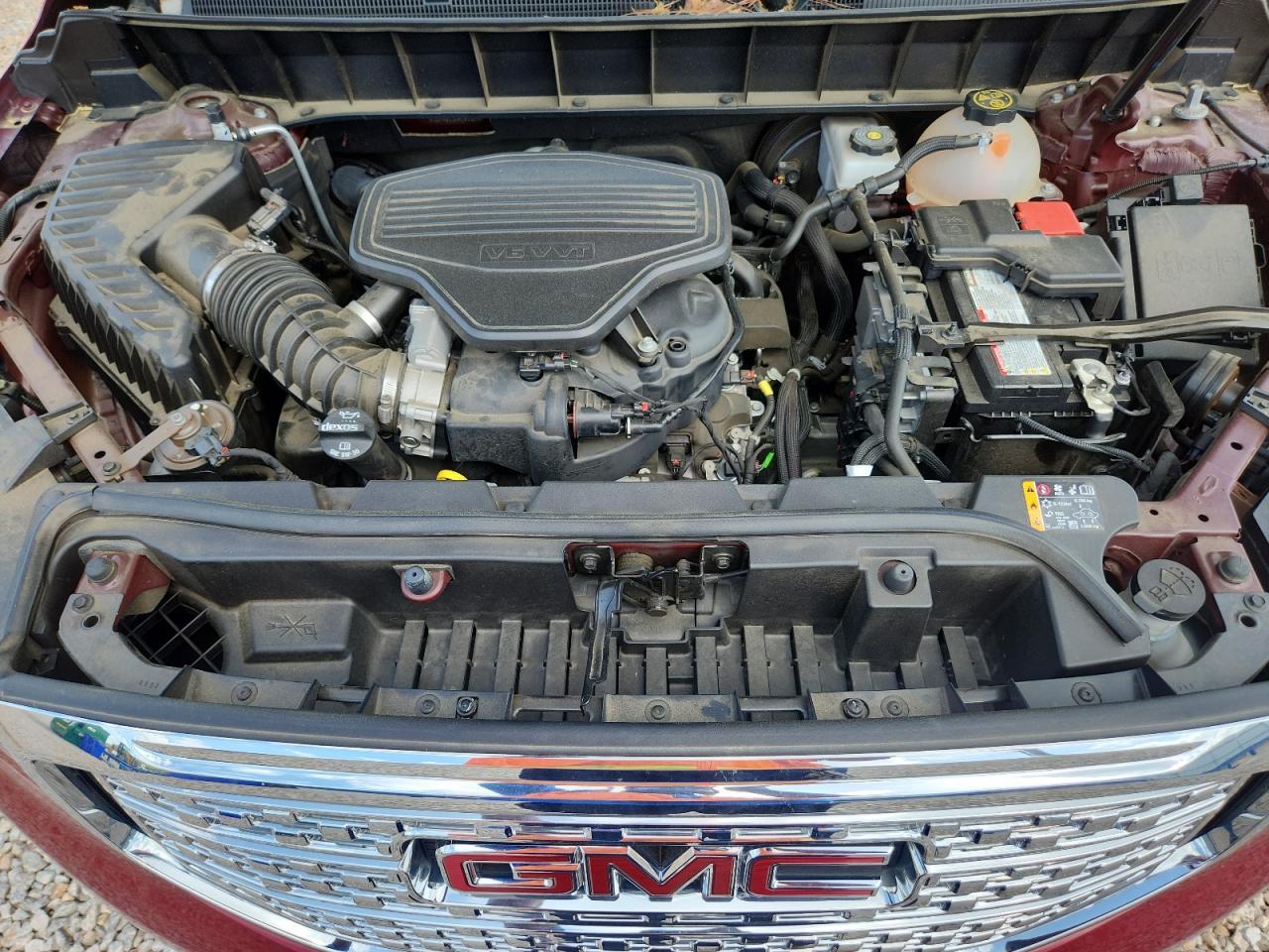2019 GMC Acadia Denali - zdjęcie 12
