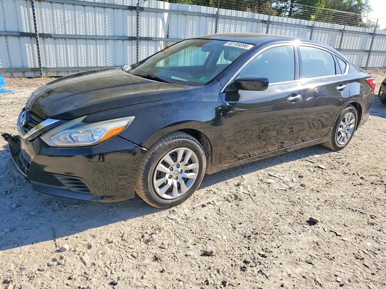 2016 Nissan Altima 2.5 S - zdjęcie główne