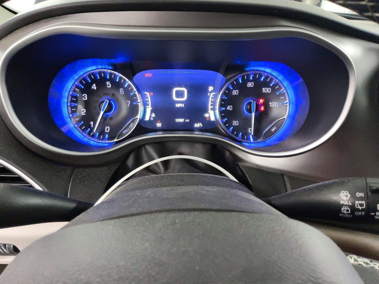 2024 Chrysler Pacifica Touring L - zdjęcie 9