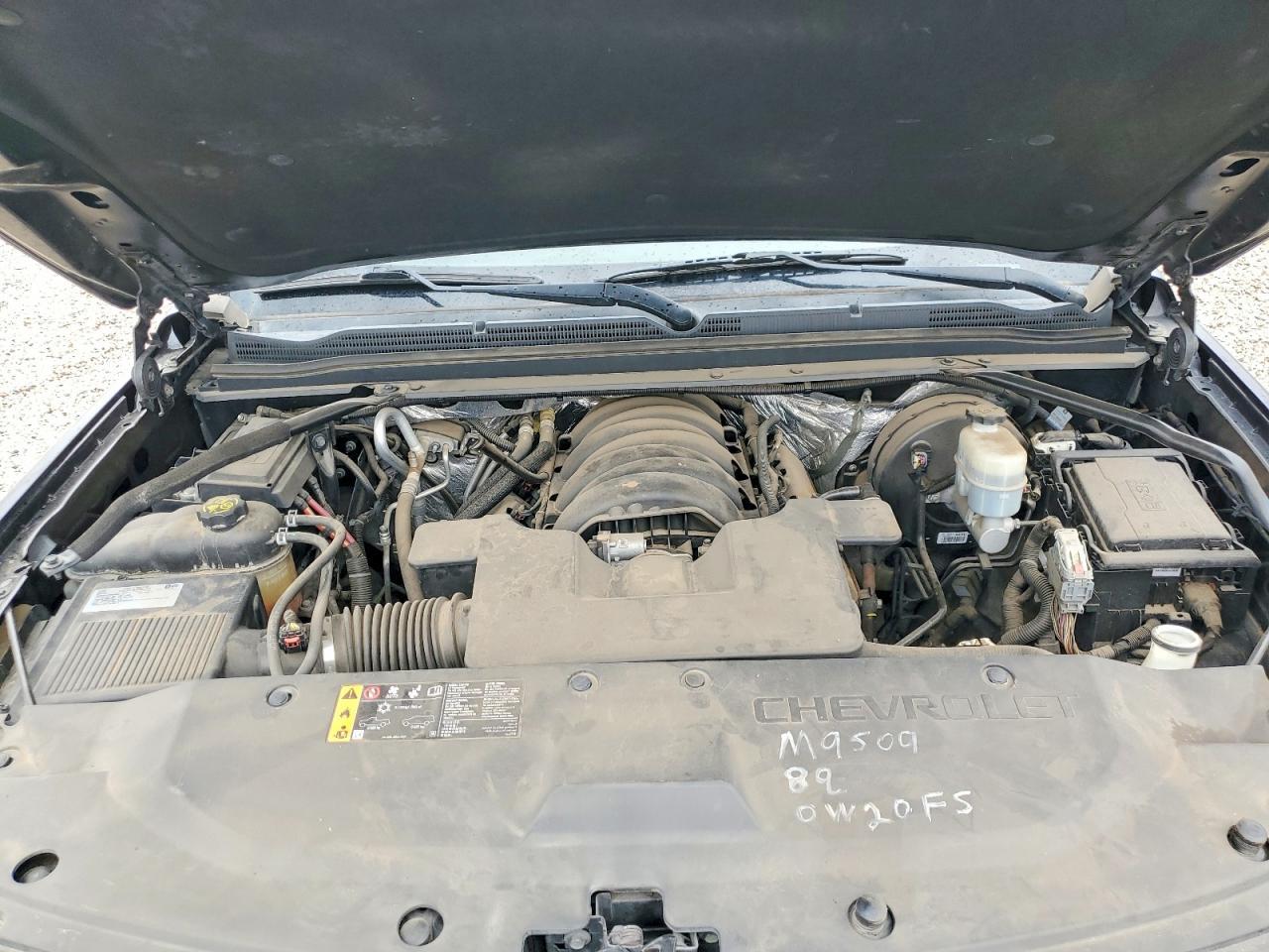 2017 Chevrolet Tahoe C1500 Lt - zdjęcie 12