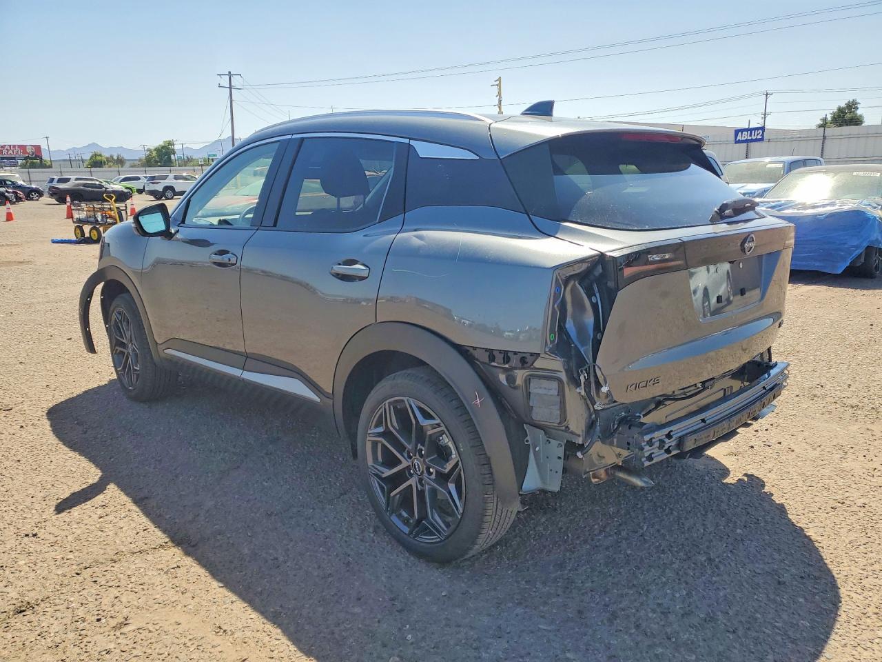 2026 Nissan Kicks Sr - zdjęcie 2