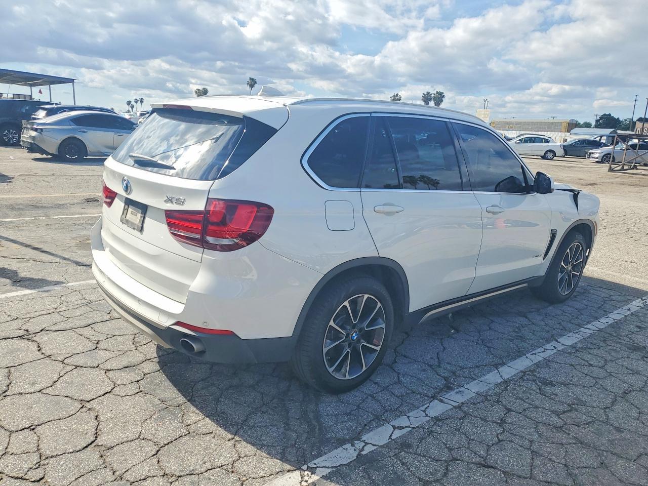 2017 BMW X5 Sdrive35I - zdjęcie 3