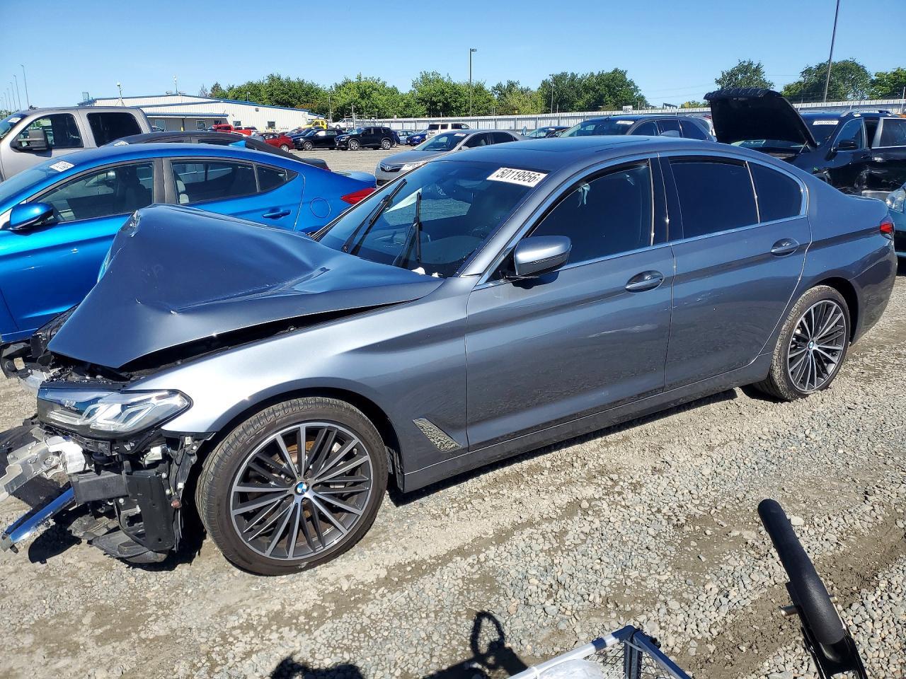 2021 BMW 530 I - zdjęcie główne