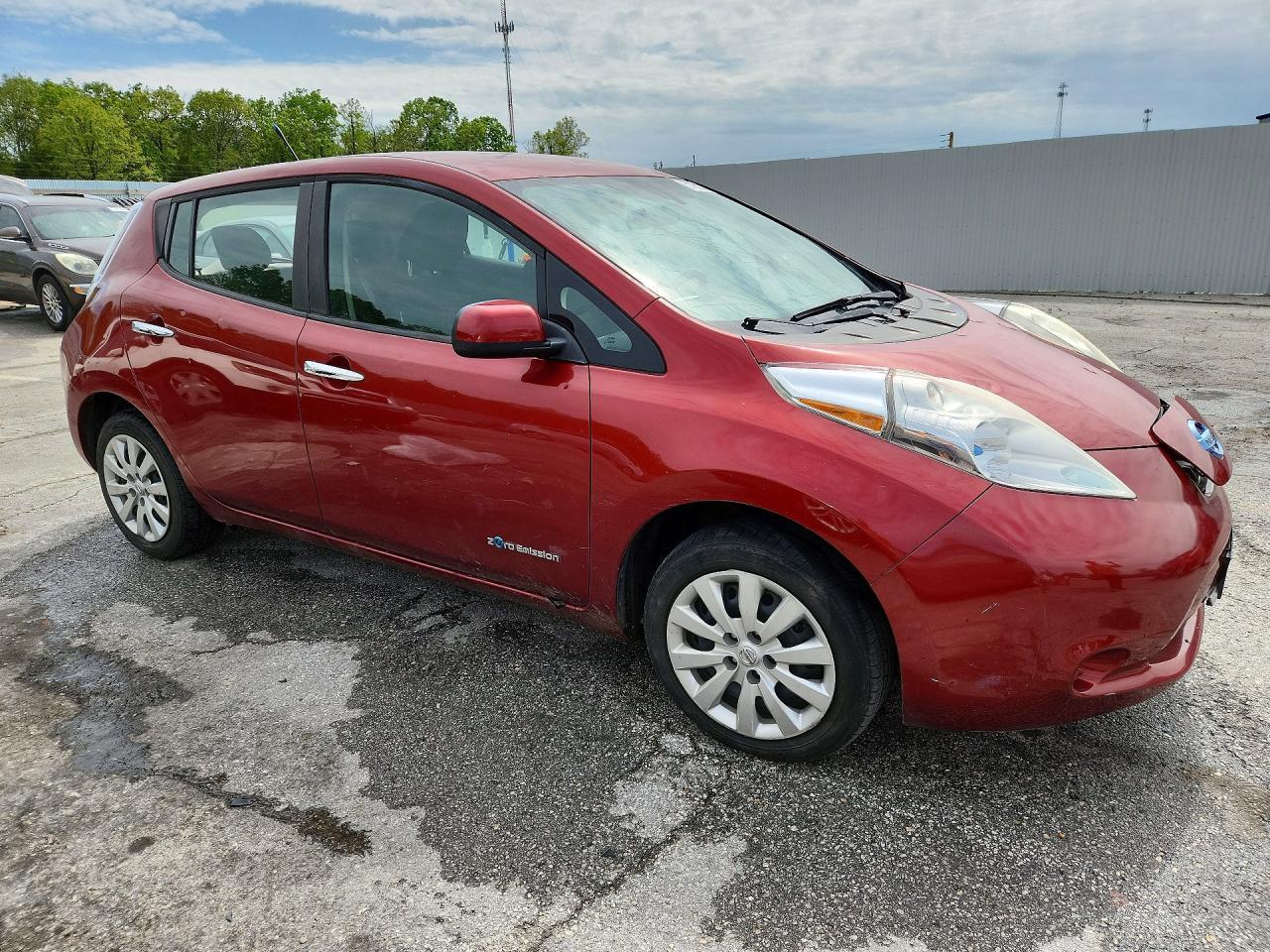 2014 Nissan Leaf S - zdjęcie 4