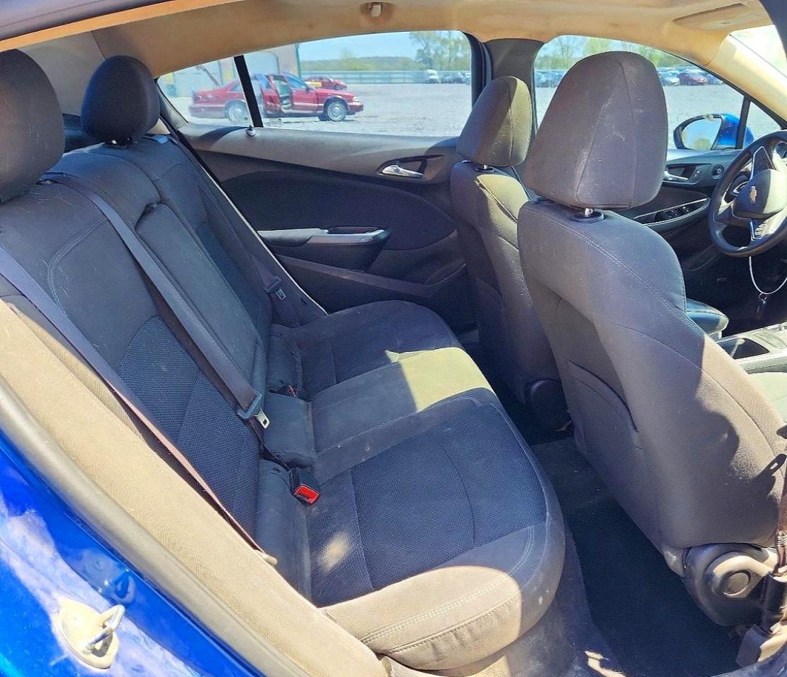 2017 Chevrolet Cruze Lt - zdjęcie 10
