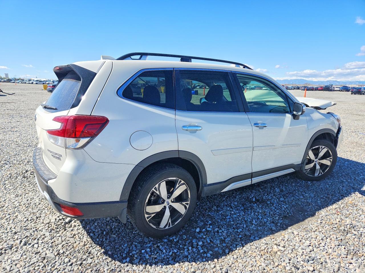2019 Subaru Forester Touring - zdjęcie 3