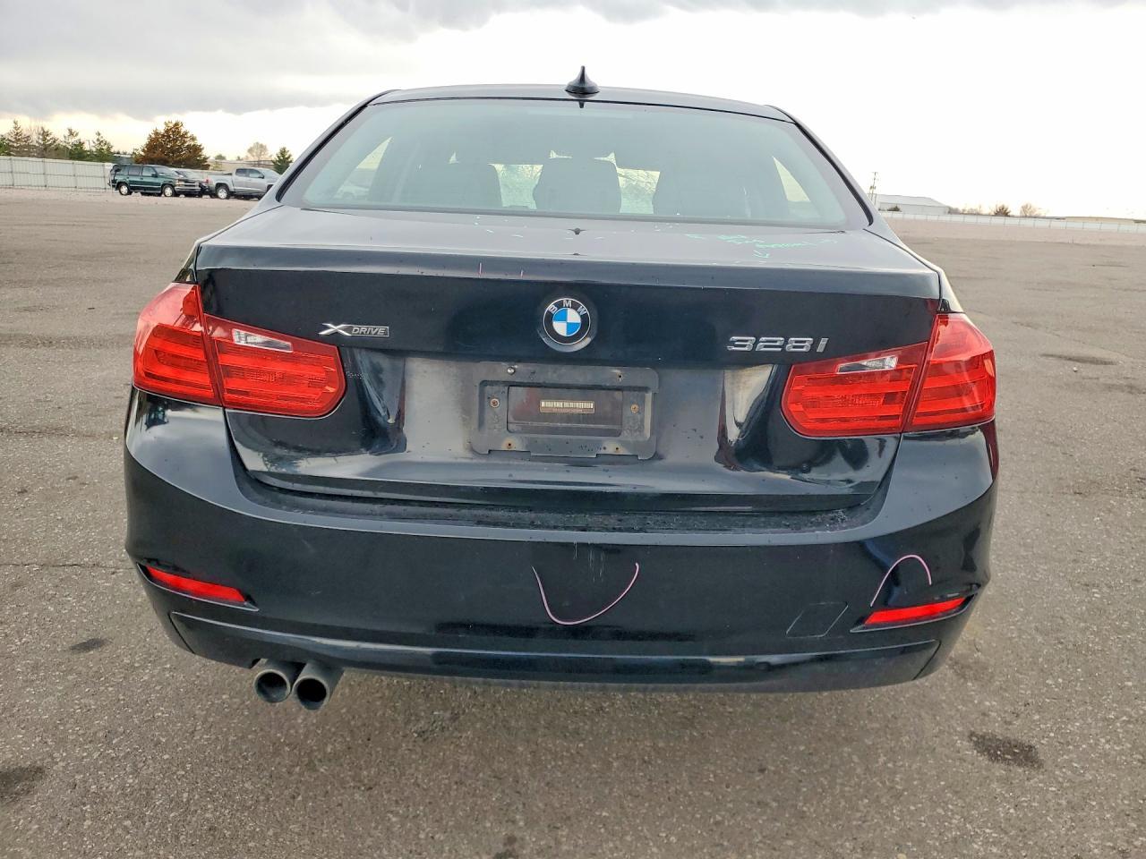2015 BMW Seria 3 328i - zdjęcie 6