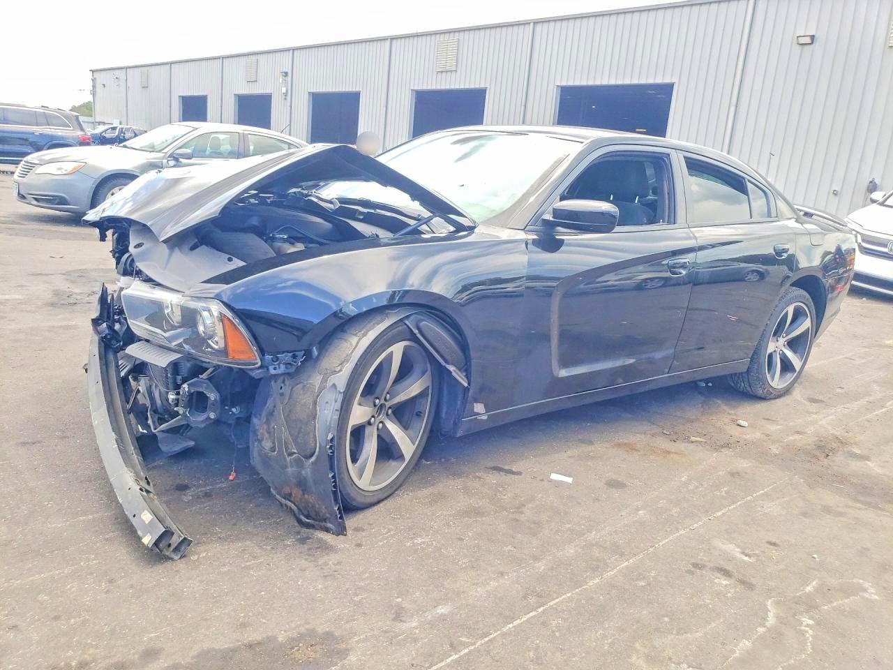 2014 Dodge Charger Sxt - zdjęcie główne