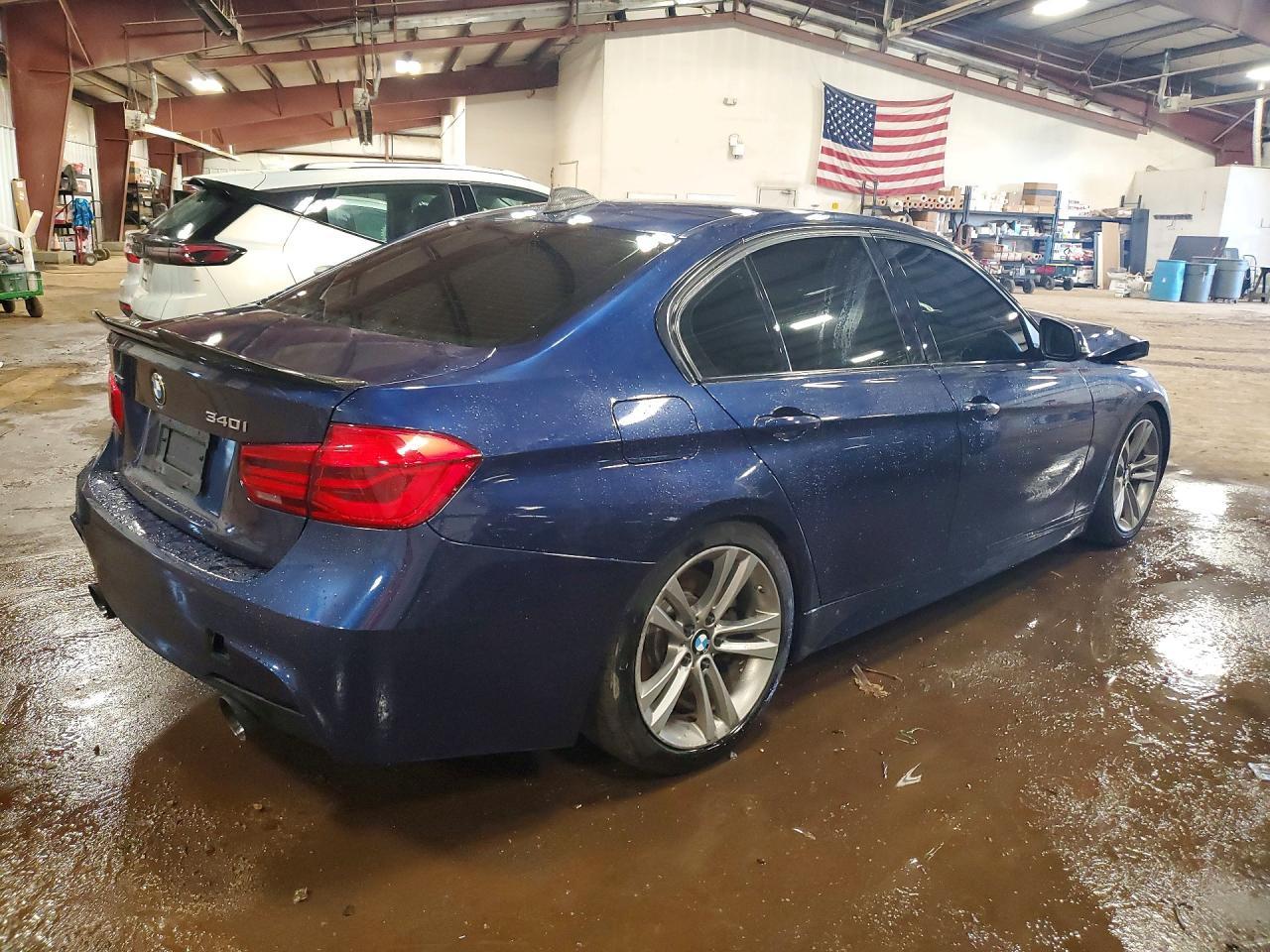 2016 BMW 340 Xi - zdjęcie 3
