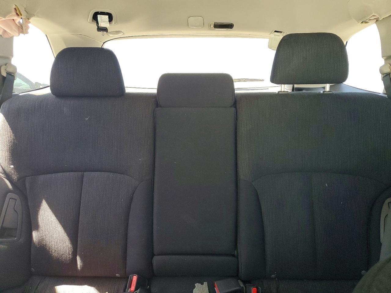 2013 Subaru Outback 2.5I Premium - zdjęcie 10