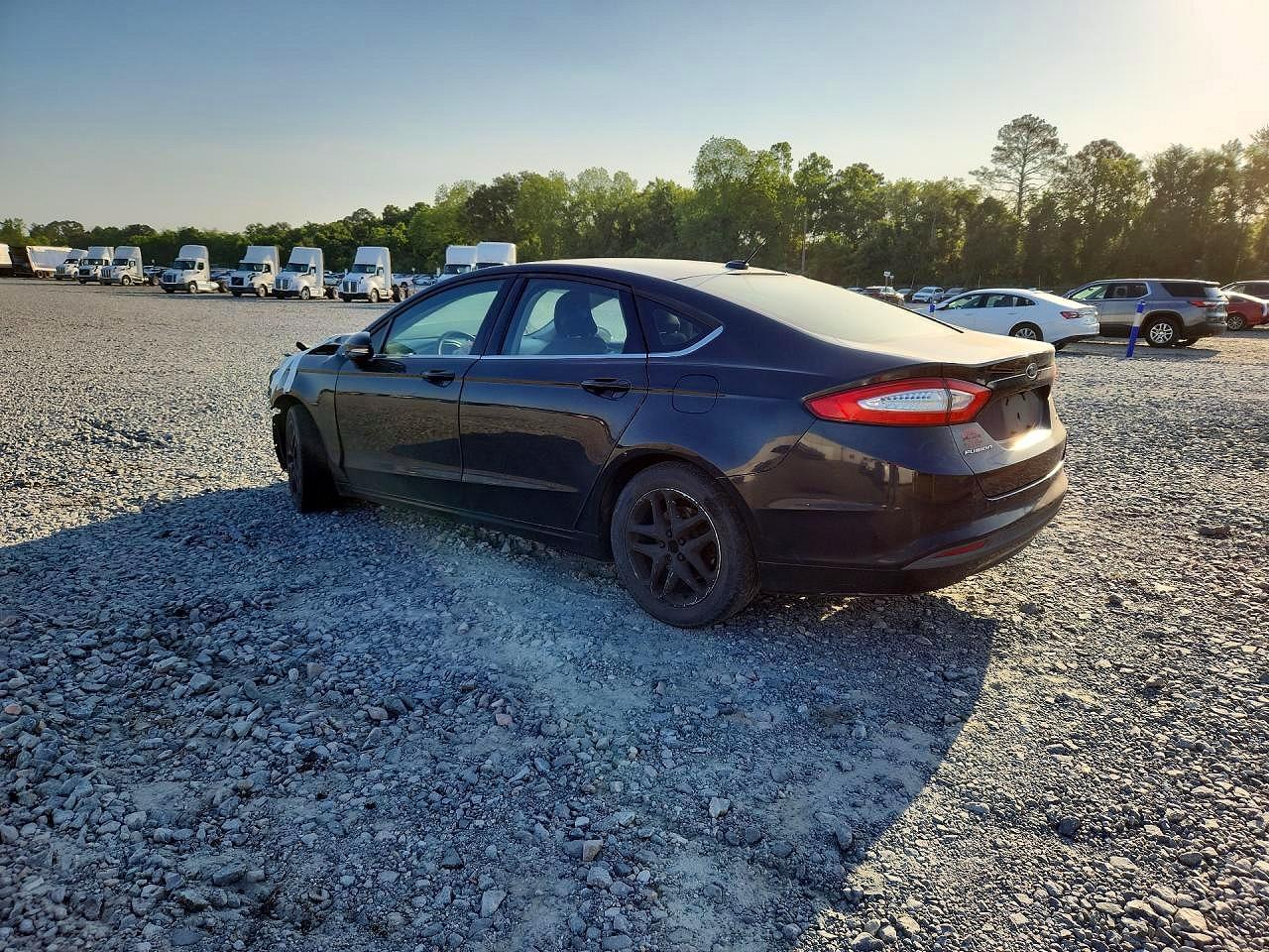 2015 Ford Fusion Se - zdjęcie 2
