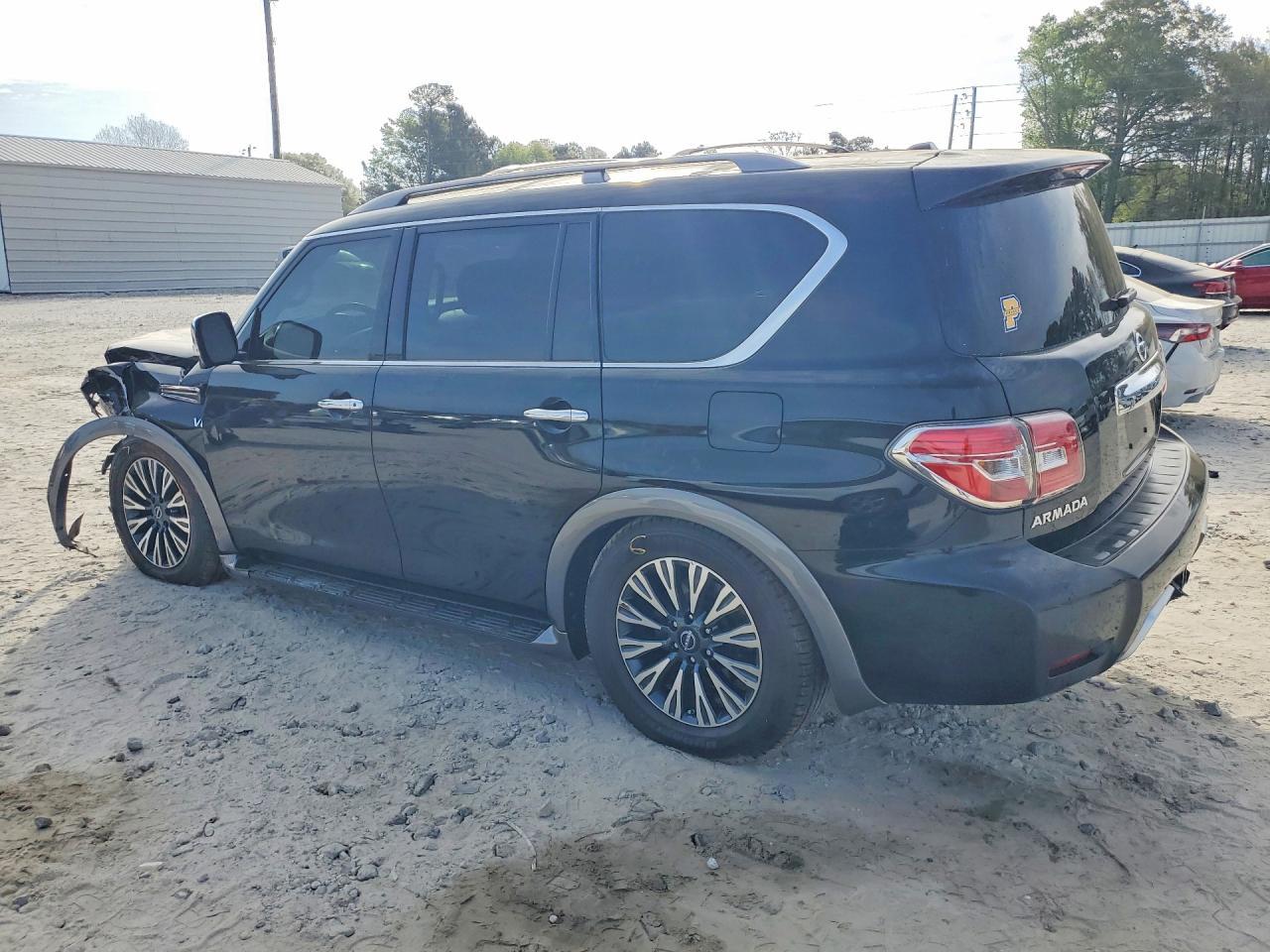 2018 Nissan Armada Platinum - zdjęcie 2