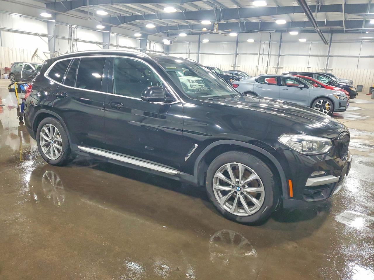 2018 BMW X3 xDrive30I - zdjęcie 4